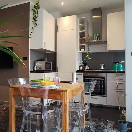 Brodolinas: Bilocale Esclusivo Con Vista Apartment Bologna Exterior photo